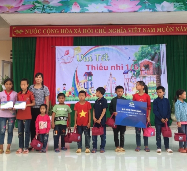 CÙNG BẢO TRỢ TRẺ MỒ CÔI KHUYẾT TẬT TẠI HÀ GIANG