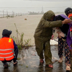 YNA60 HƯỚNG VỀ PHÚ YÊN, ĐĂKLĂK – HỖ TRỢ CHĂN MỀN MANG HƠI ẤM ĐẾN BÀ CON VÙNG LŨ