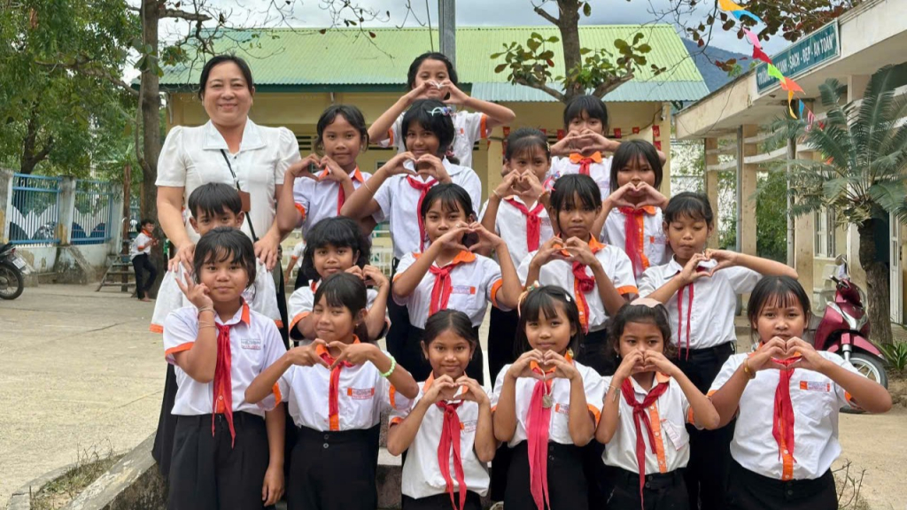 YNA97 TRĂNG YÊU THƯƠNG 2026